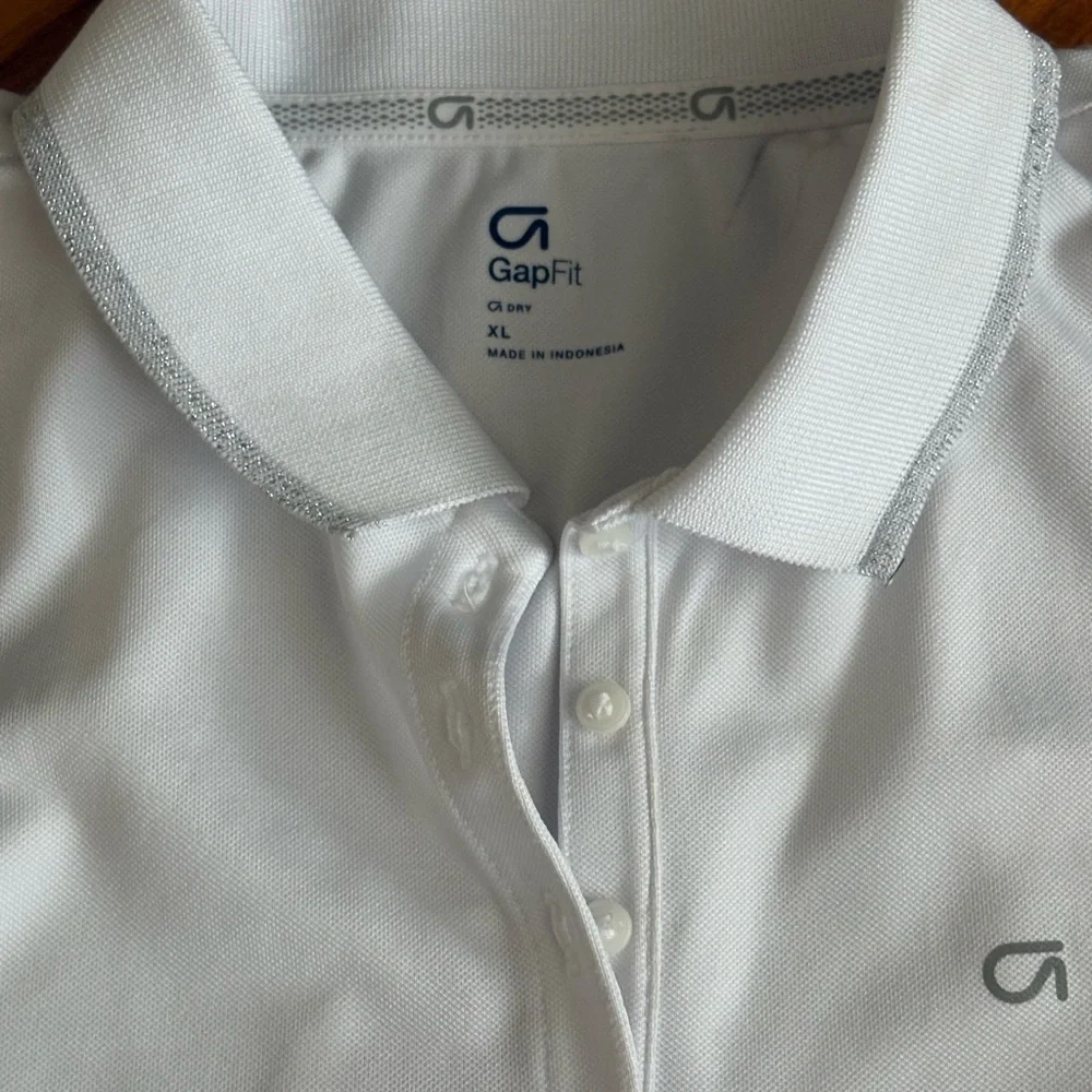 Gap fit Girls - White Tennis Tank - Size XL, EUC